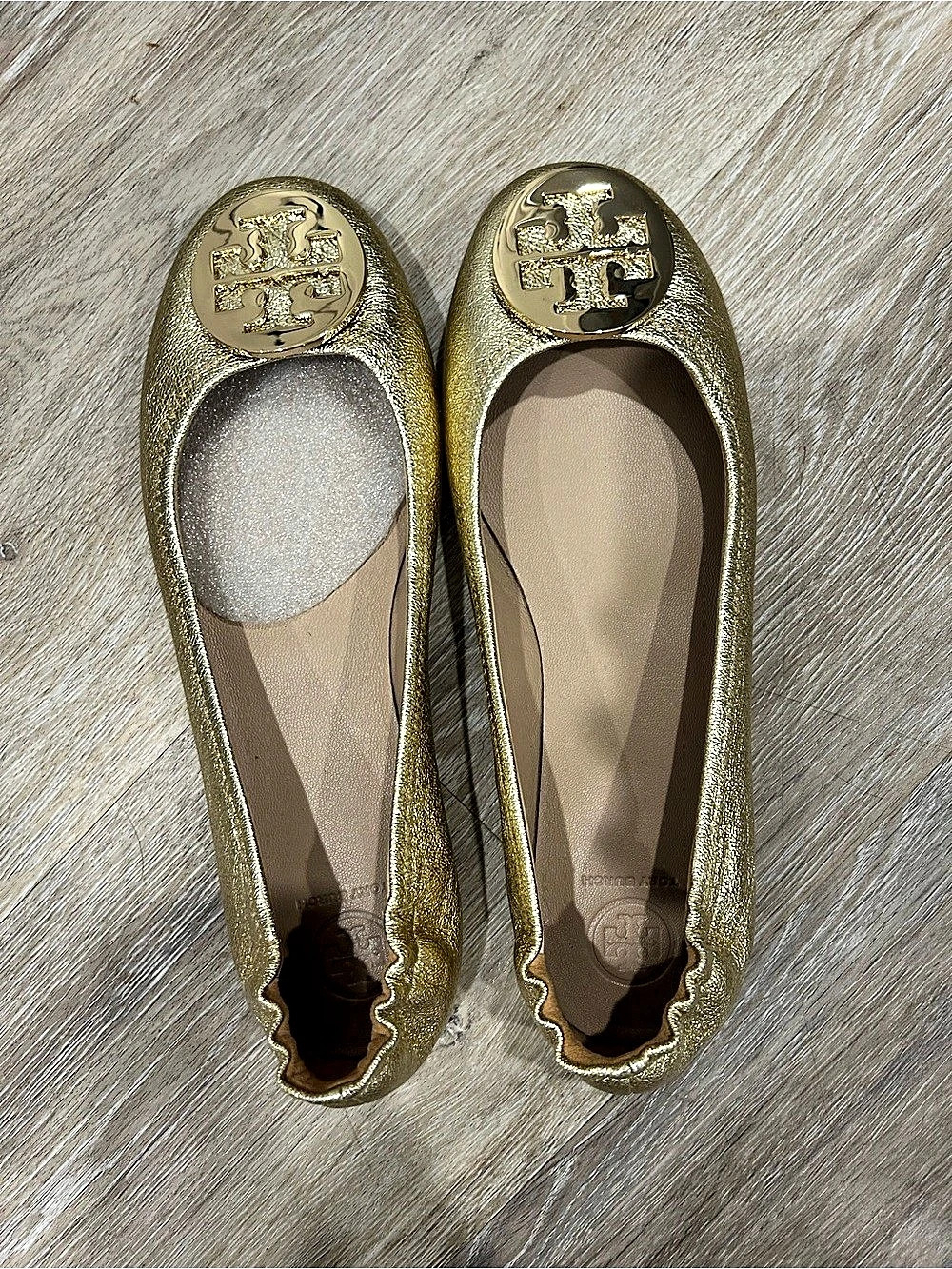 Tory Burch Caroline Metallic Leather Ballet Flat Gold Logo Ballet Flats US 9